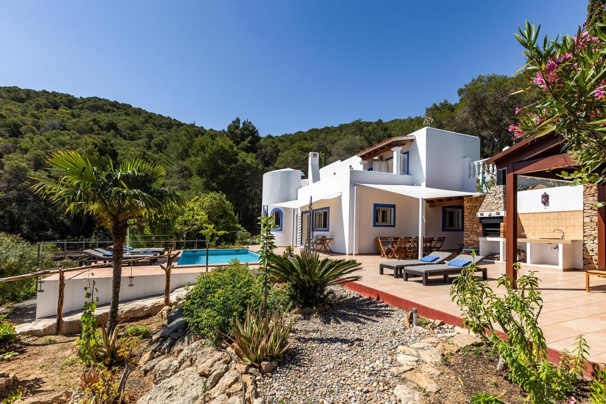 Charming Villa With Pool, Can Toni Mateu. Sant Carles de Peralta Esterno foto